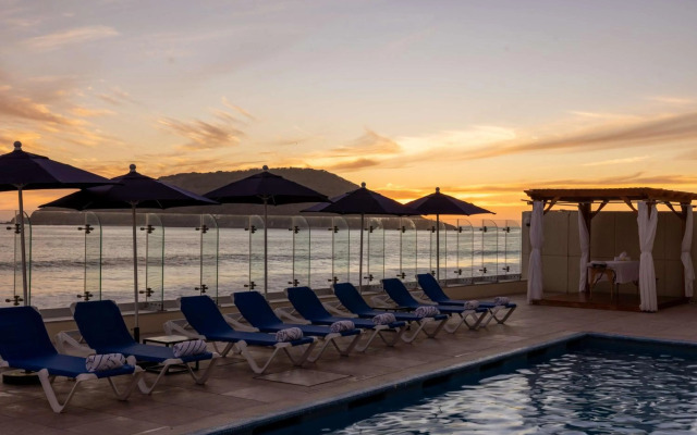 DoubleTree by Hilton Mazatlan