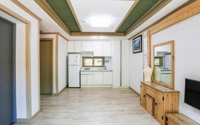 Haenam Duryunsan Tourist Pension