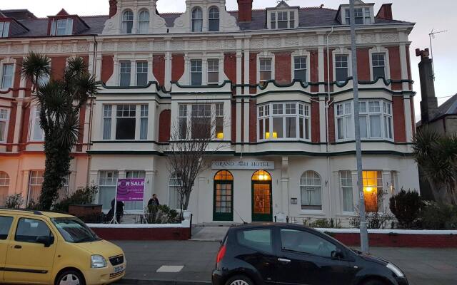 hotelImage