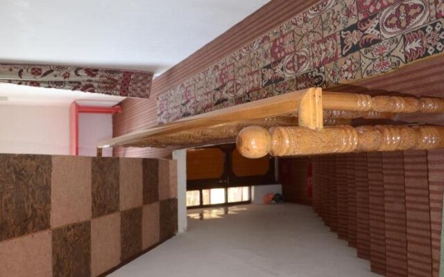 Howrah Guest House