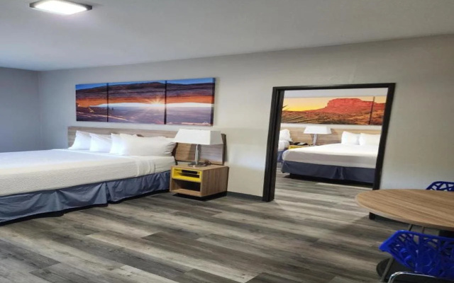 Days Inn & Suites By Wyndham Tucson/Marana