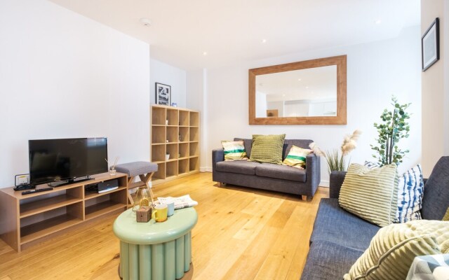 City of London Apartment