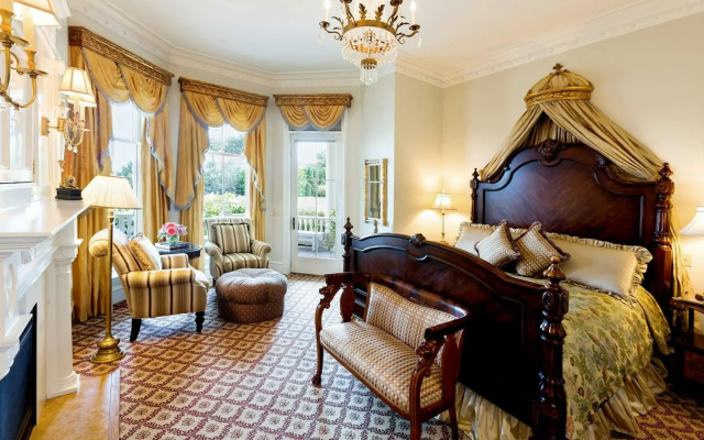 The Chanler at Cliff Walk