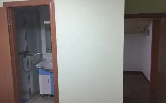 Shanghai Zhouqiao apartment