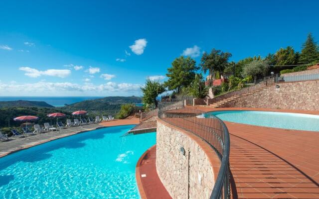 Pietre Rosse Residence Club Palinuro