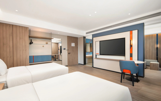 Holiday Inn Express Chongqing Tongliang (Chongqing Tongliang Wanda Plaza)