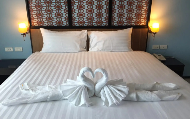 Phuket Chinoinn Hotel