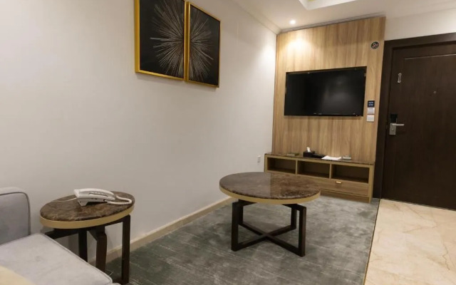 NARS Plus Al Basateen