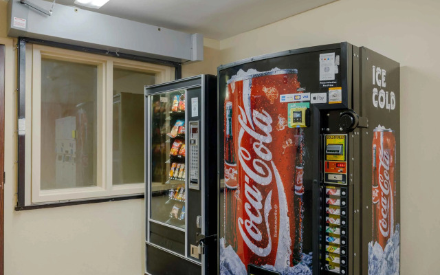 Extended Stay America Suites Atlanta Kennesaw Town Center