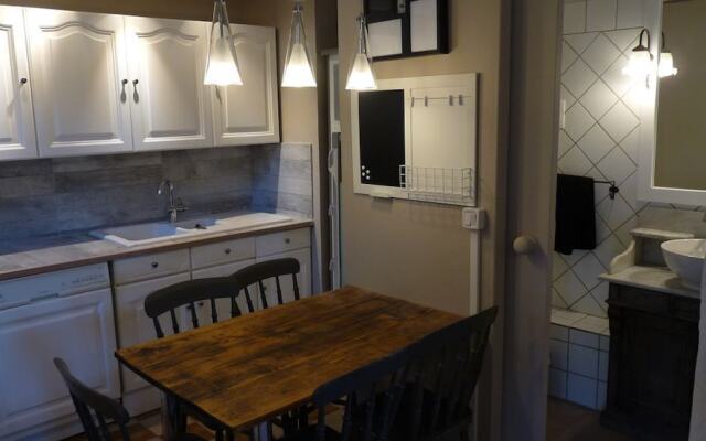 La Colline en Provence - Tout confort - Au calme - Centre ville à pieds