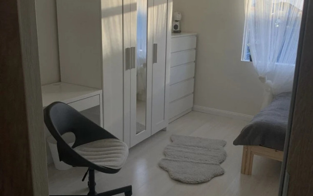R&J Guesthouse