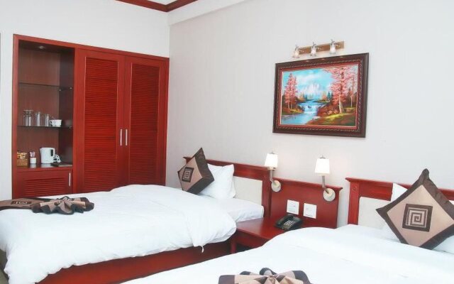 Hoa Nam Hotel