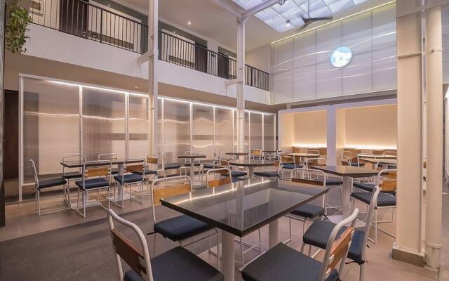 Hotel Nyland Cipaganti by RedDoorz