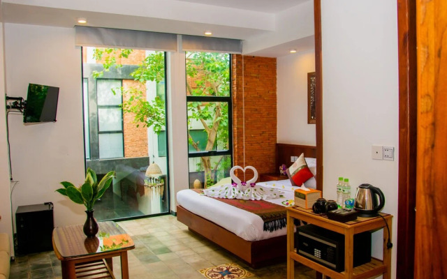 1004 Boutique Hotel