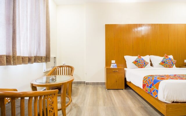 Fabhotel Aries