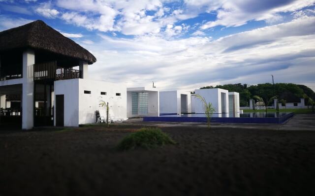 Hotel Maya Jade
