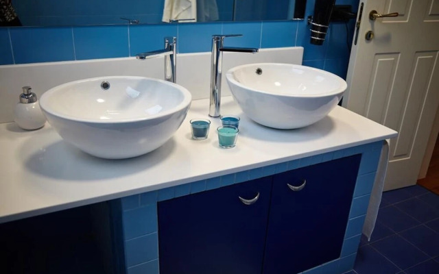 B B D Aprile Camera Primula