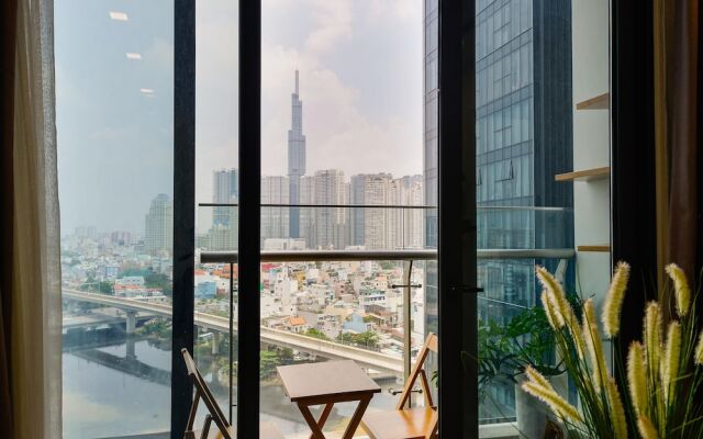 Business City - Vinhome Golden River