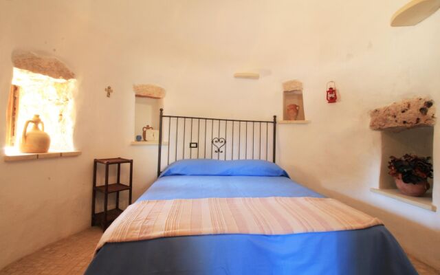 Dora Lovely Country Home