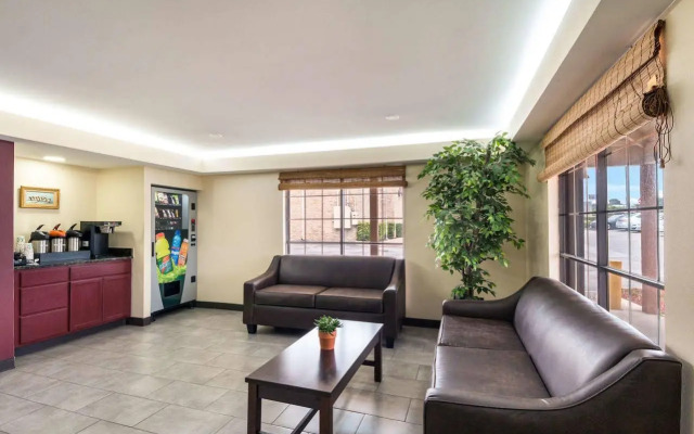 Motel 6 San Antonio, TX – I-35 North Corridor