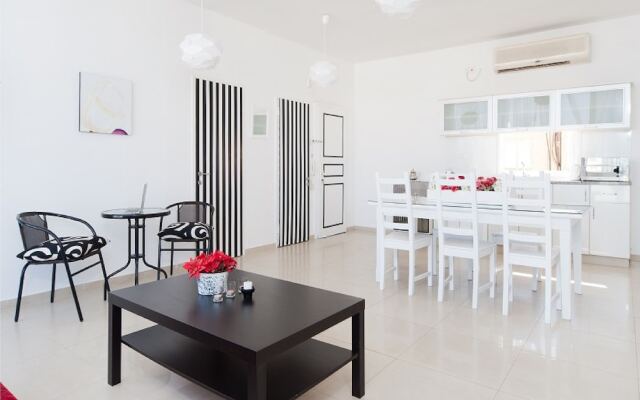 Sea N'Rent - 16 Nordau Tel Aviv