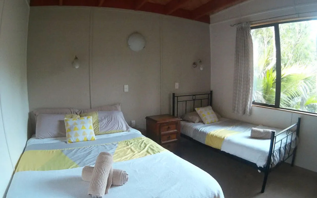 Te Nikau Retreat - Hostel