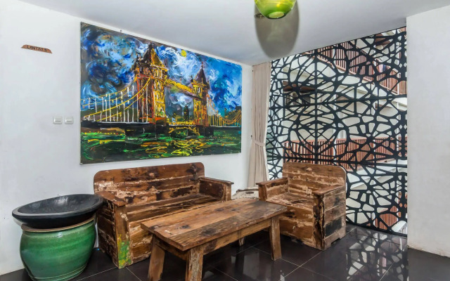 ZEN Rooms Raya Kuta Joger