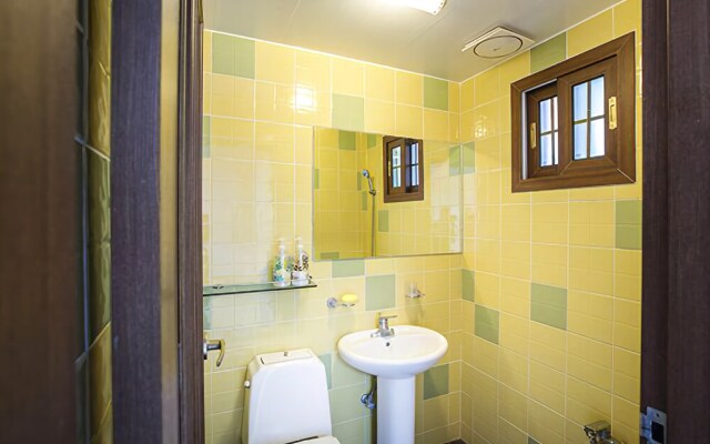 Jejucloudy Field House Pension