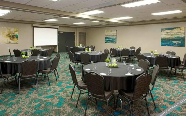 SpringHill Suites Old Montreal