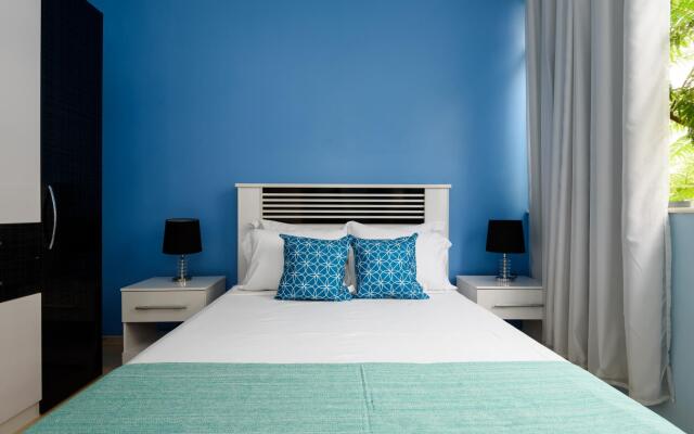 Pineapples BRX704 Apartamento em Copacabana