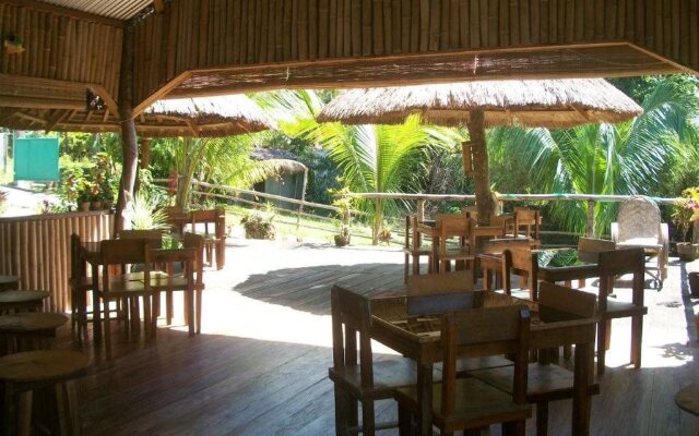 Toris Backpackers Paradise