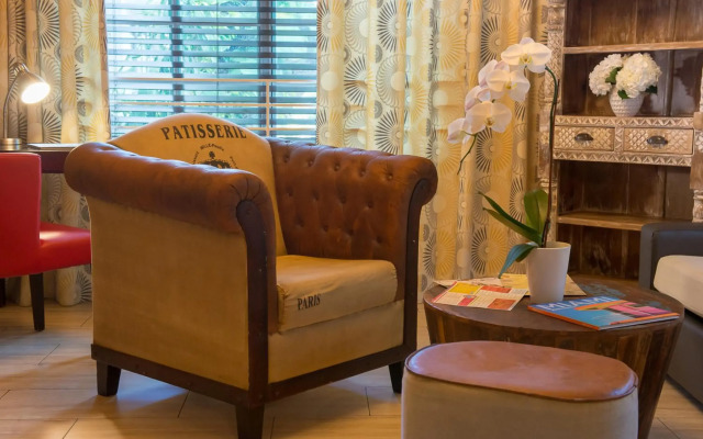 Tradewinds Apartment Hotel