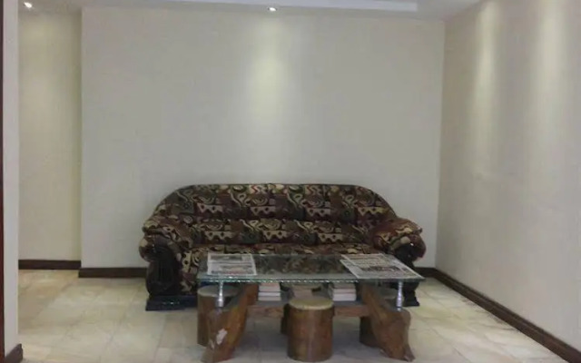 IRIS Hotel