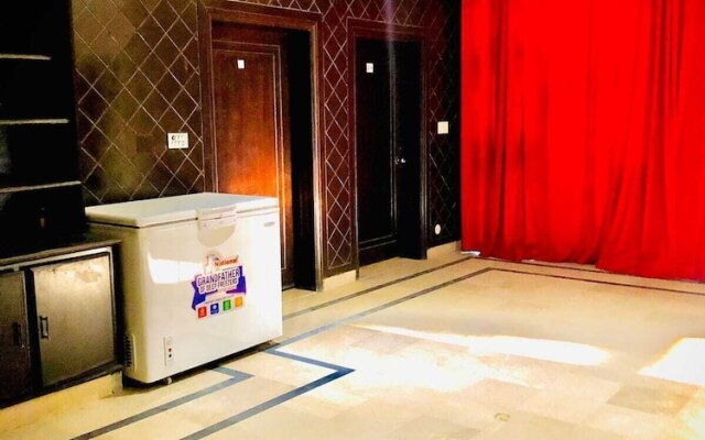 Hotel Royal Grand