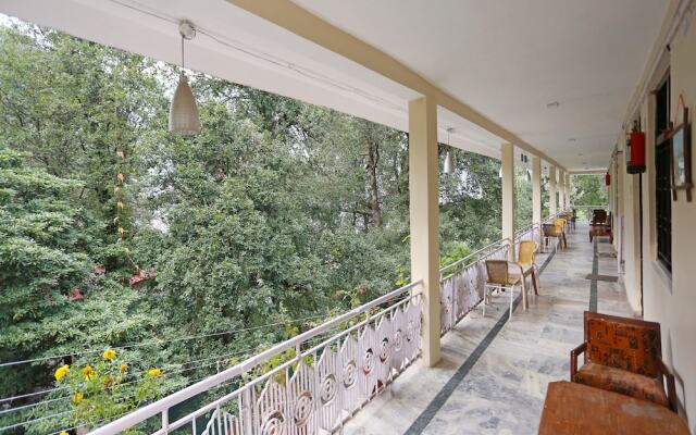 OYO Flagship 161 Highcourt Nainital