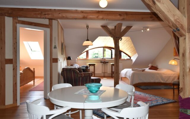 Besondere Ferienwohnung Bibliothek in Buschhagen