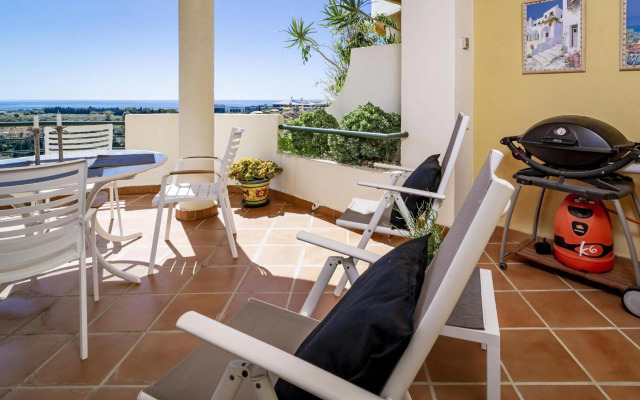 SAA2- comfortable apartment Puerto banus