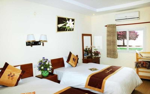 Rainbow Hanoi Hotel – Guest Rooms – Hanoi