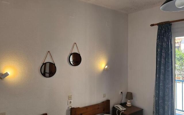 Michele Marie Apartment Hotel