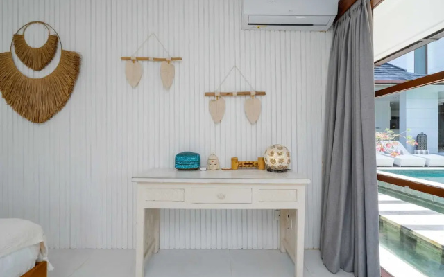 Villa Imbuh 1 – Guest Rooms – Tibubeneng
