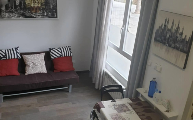 Bonito Apto Barrio del Pilar Smart Fit