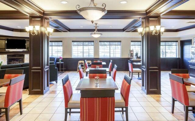 Comfort Inn & Suites Texas Hill Country