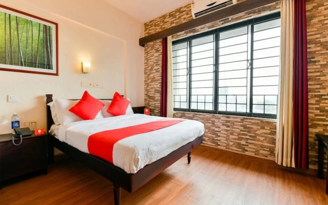 Plaza Suites Hotel by OYO Rooms