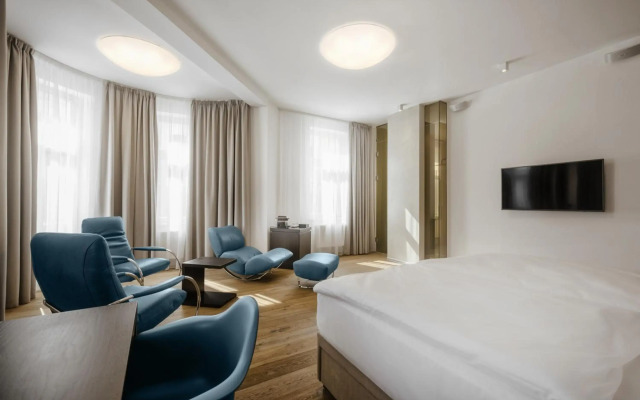 Theresian Hotel