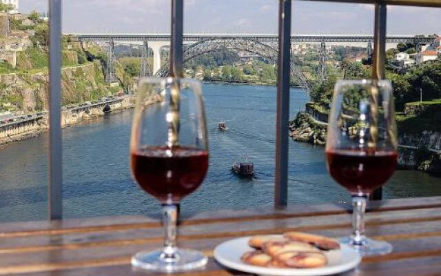 Royal Suites - Oporto Riverside