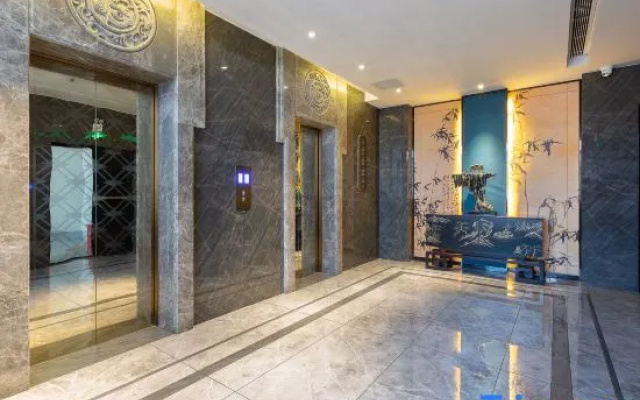 Zhedong Chuyue International Hotel