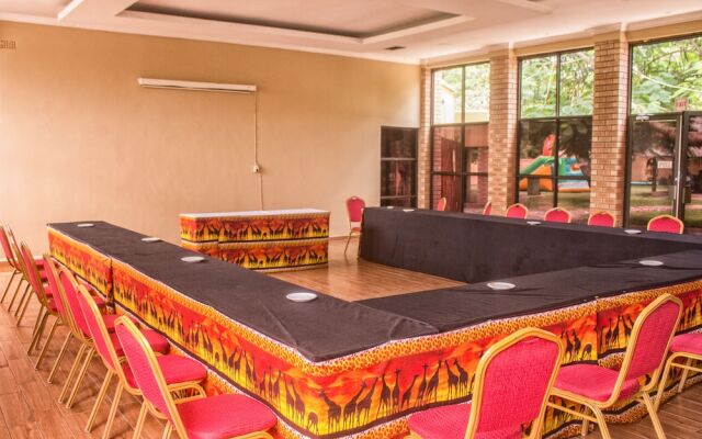 Chita Lodge - Kafue