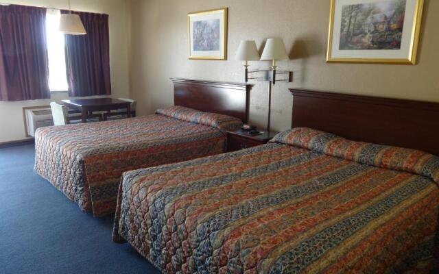 National 9 Inn Garden City