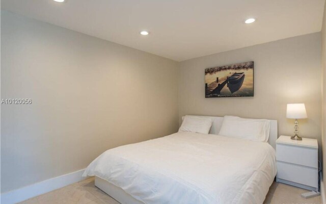 Wonderful 2br With BBQ Next to Gulfstream :)