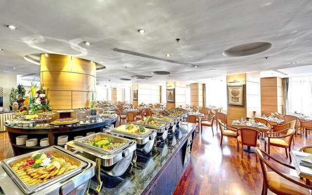 Prestige Hotel